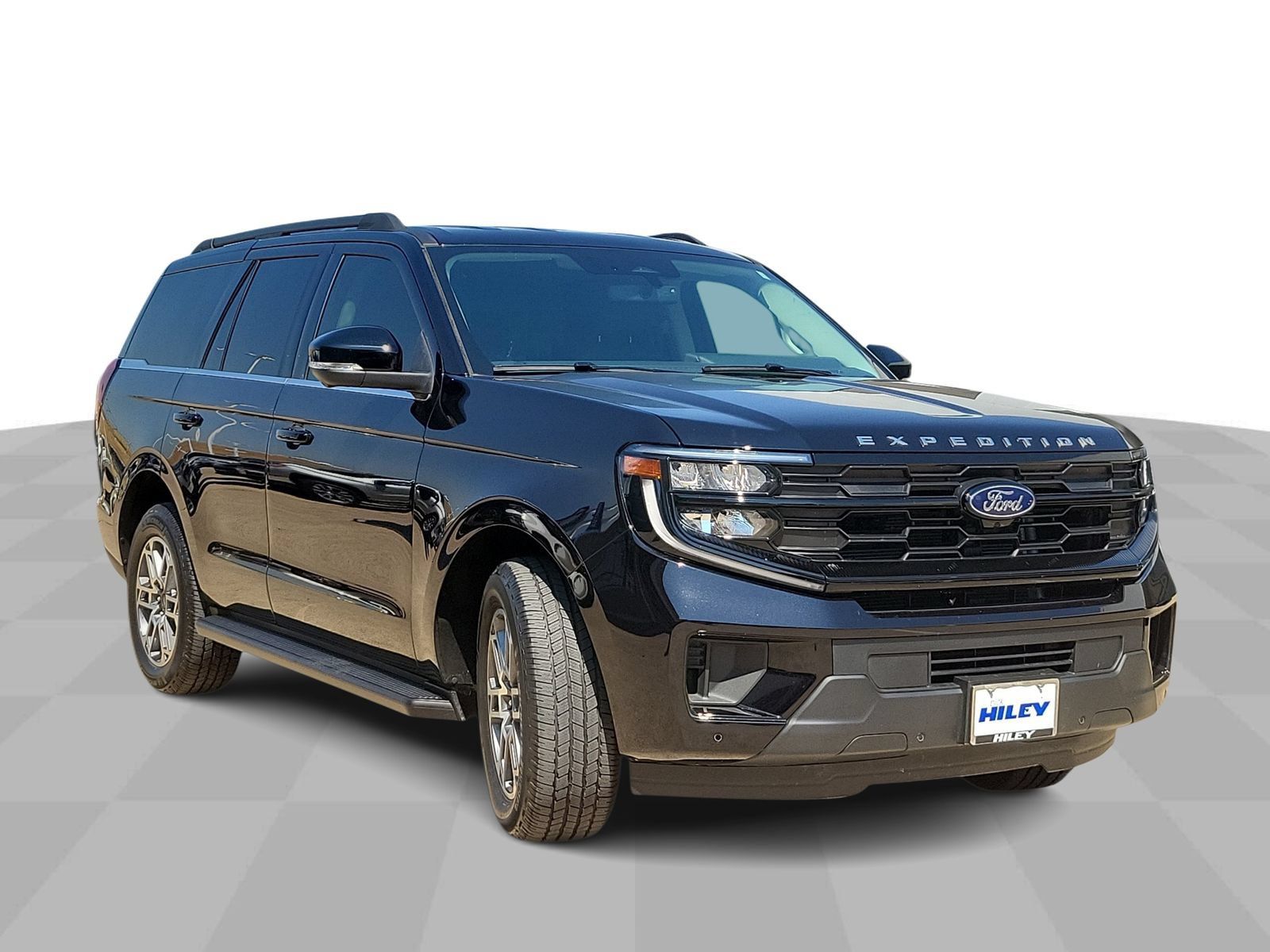 Used 2026 Ford Expedition Active AWD/4WD image 2