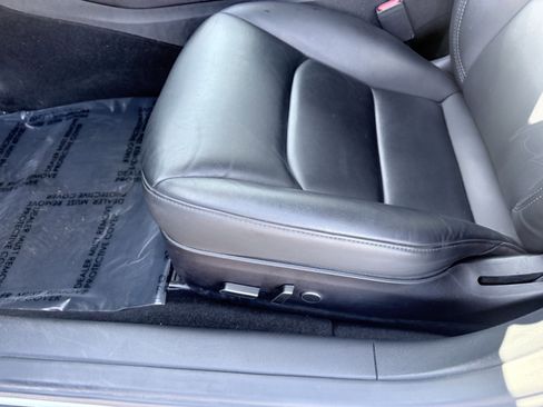 Used 2023 Tesla Model 3 Standard Range image 27