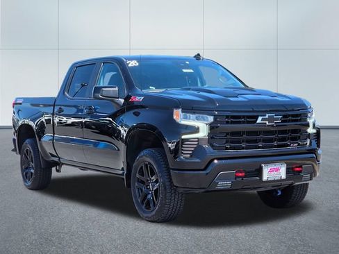 Used 2026 Chevrolet Silverado 1500 LT Trail Boss w/ Protection Package AWD/4WD image 10
