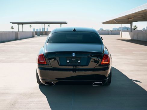 Used 2014 Rolls-Royce Ghost image 6