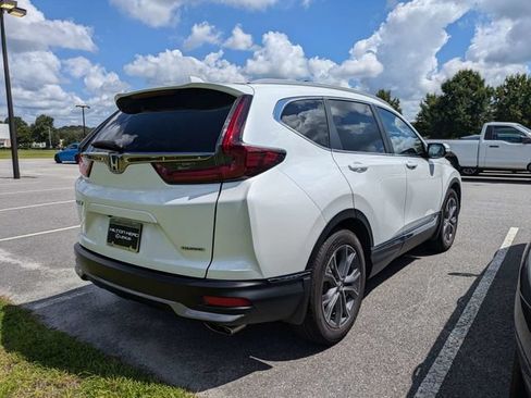 Used 2021 Honda CR-V Touring image 2
