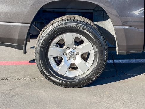 Used 2020 RAM 1500 Big Horn image 10