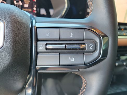 Used 2023 GMC Canyon AT4 AWD/4WD image 22