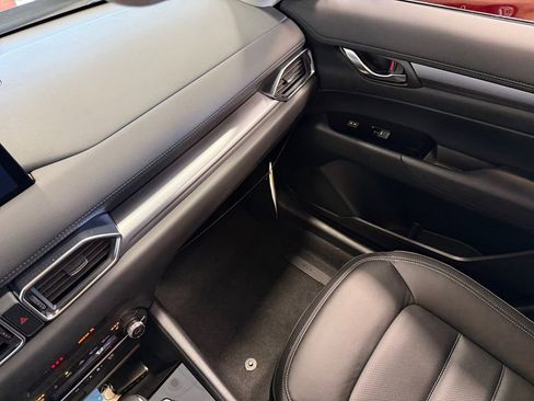 New 2025 MAZDA CX-5 AWD 2.5 S w/ Preferred Package image 29