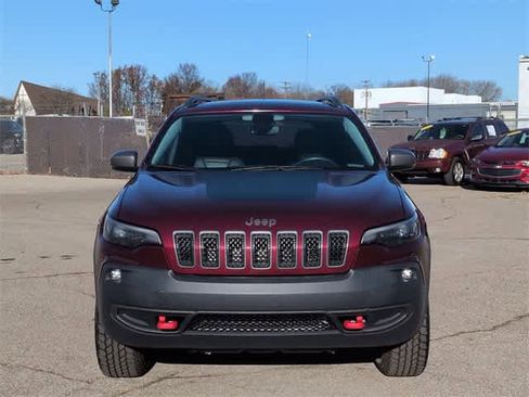 Used 2019 Jeep Cherokee Trailhawk w/ Comfort/Convenience Group image 17