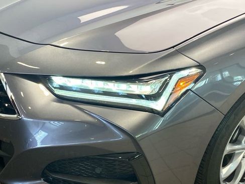Used 2023 Acura TLX FWD image 6