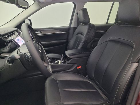 Used 2022 Jeep Grand Cherokee Limited 4xe image 17