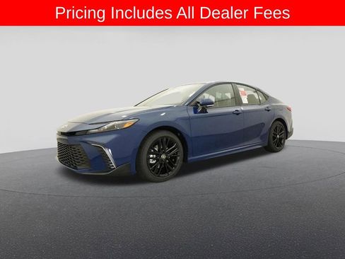 New 2026 Toyota Camry SE FWD image 17