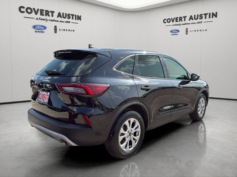 Used 2025 Ford Escape Active FWD image 5