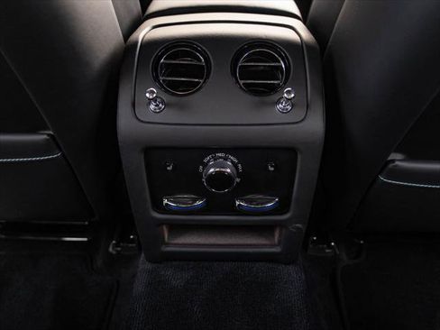 Certified 2022 Rolls-Royce Ghost Black Badge image 38