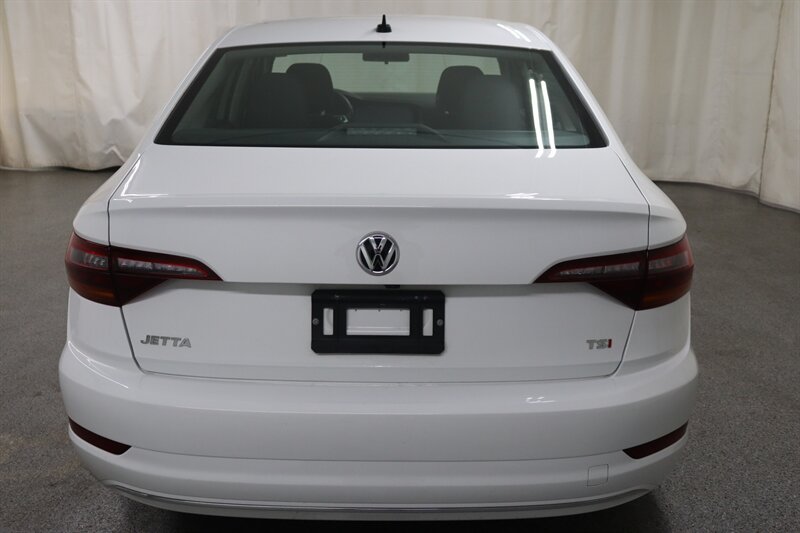 Used 2019 Volkswagen Jetta S w/ Driver Assistance Package FWD image 5
