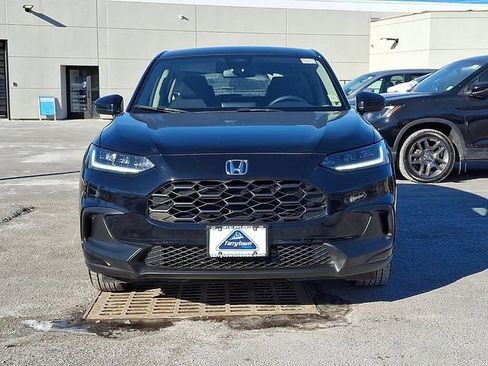 Certified 2023 Honda HR-V LX image 2