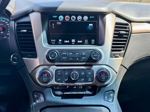 Used 2018 GMC Yukon Denali w/ Denali Ultimate Package AWD/4WD image 21