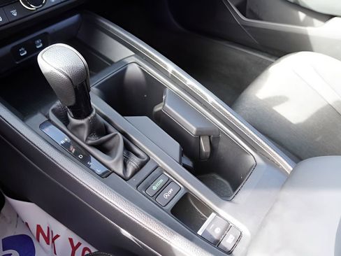 Certified 2024 Honda Accord EX image 25