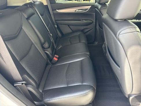 Used 2017 Cadillac XT5 Luxury w/ Driver Awareness Package FWD image 15