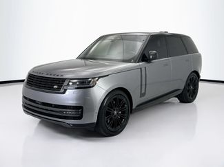 Used 2025 Land Rover Range Rover SE AWD/4WD video 1