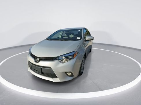 Used 2014 Toyota Corolla LE image 4