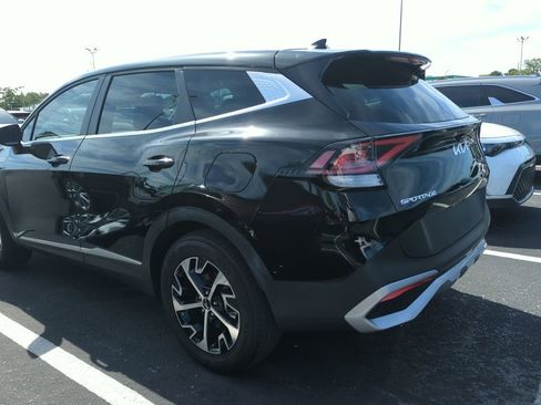 Certified 2025 Kia Sportage EX image 8