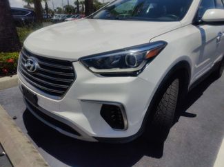 Used 2017 Hyundai Santa Fe SE FWD video 1