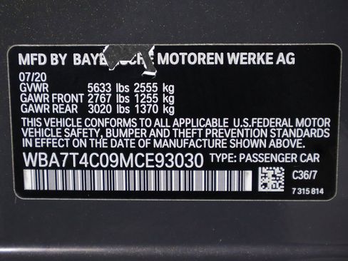 Used 2021 BMW 740i xDrive w/ Premium Package image 54