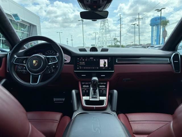 Used 2023 Porsche Cayenne GTS AWD/4WD image 14