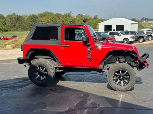 Used 2014 Jeep Wrangler Rubicon image 5