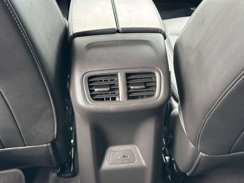 Used 2024 Buick Envision Preferred AWD/4WD image 22