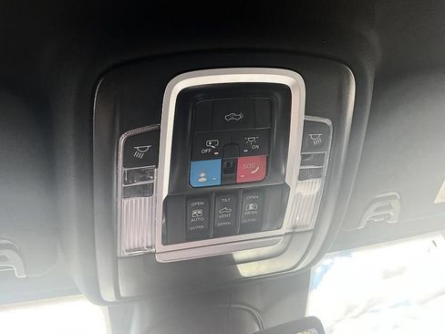 New 2026 RAM 3500 Laramie AWD/4WD image 28