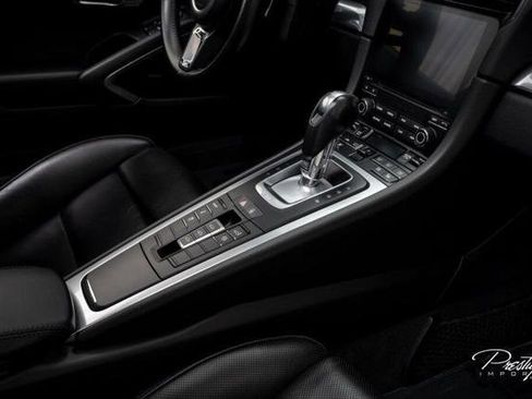Used 2019 Porsche 911 Carrera RWD image 42