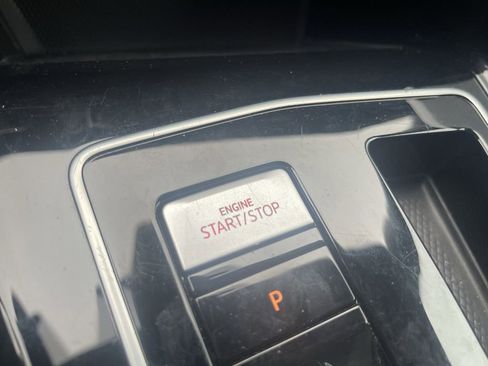 Used 2024 Volkswagen GTI S image 21