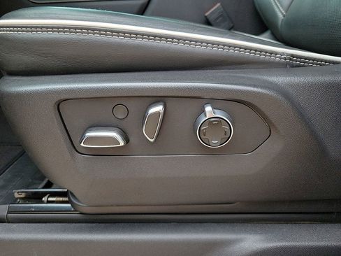 Used 2024 GMC Sierra 2500 AT4X image 20