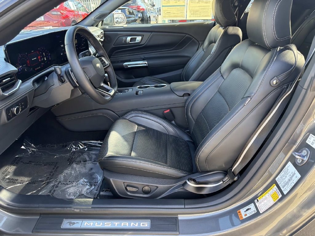 Used 2024 Ford Mustang GT Premium RWD image 15
