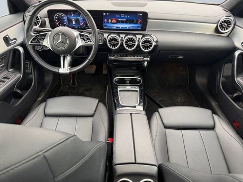 Used 2025 Mercedes-Benz CLA 250 4MATIC image 10