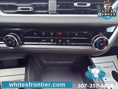 Used 2025 Chevrolet Equinox LT image 22