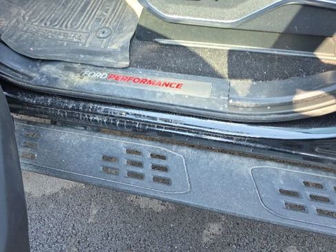 Used 2022 Ford F150 Raptor w/ Raptor 37 Performance Package AWD/4WD image 18