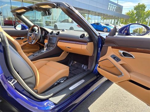 Used 2024 Porsche 718 Boxster S image 21