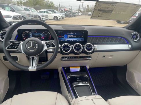 New 2026 Mercedes-Benz GLB 250 image 25