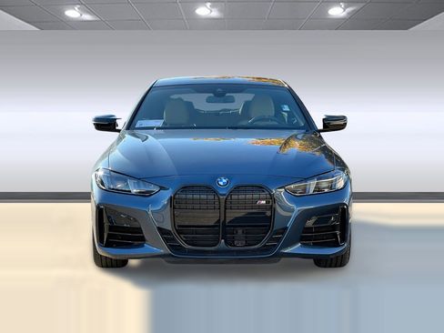 Used 2025 BMW M440i Coupe w/ Premium Package image 6