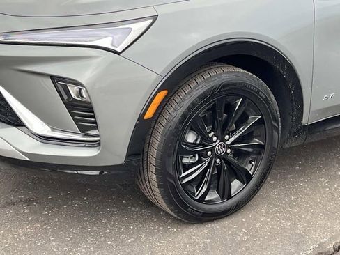 Used 2025 Buick Envista Sport Touring w/ Convenience I Package image 9