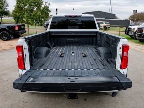 Used 2022 Chevrolet Silverado 3500 High Country image 61