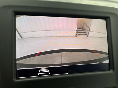 Used 2023 Chevrolet Equinox LS AWD/4WD image 14