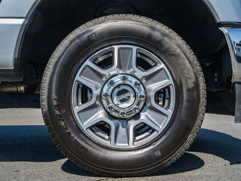 Used 2023 Ford F250 Lariat AWD/4WD image 17