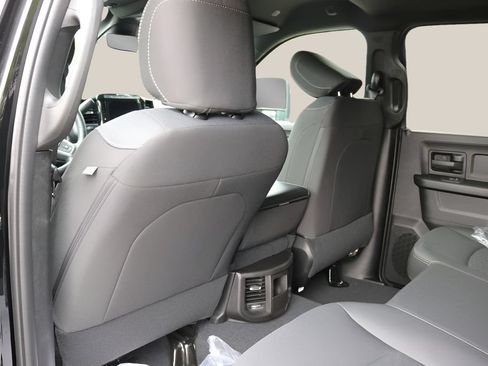 New 2026 RAM 2500 Warlock AWD/4WD image 14