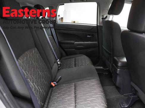 Used 2024 Mitsubishi Outlander Sport AWD image 22