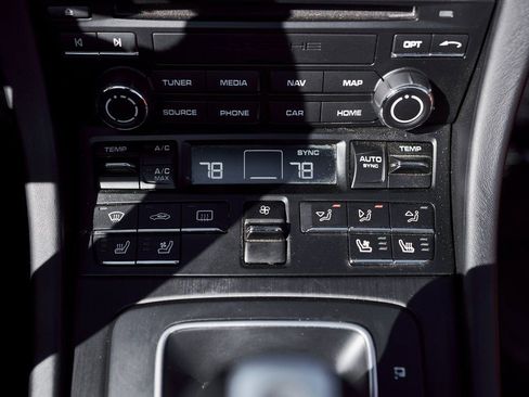 Used 2019 Porsche 911 Carrera GTS image 59