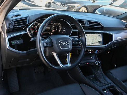 Certified 2022 Audi Q3 2.0T Premium Plus image 15