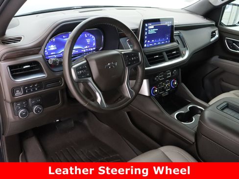 Used 2023 Chevrolet Tahoe Z71 w/ Luxury Package image 14