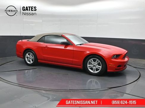 Used 2014 Ford Mustang Convertible w/ Equipment Group 102A RWD image 1