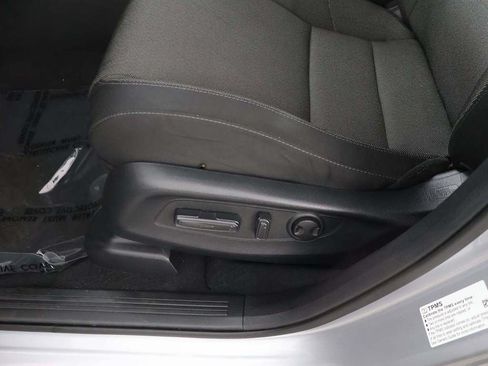 Used 2024 Honda CR-V EX image 31