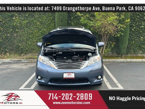Used 2014 Toyota Sienna XLE image 15